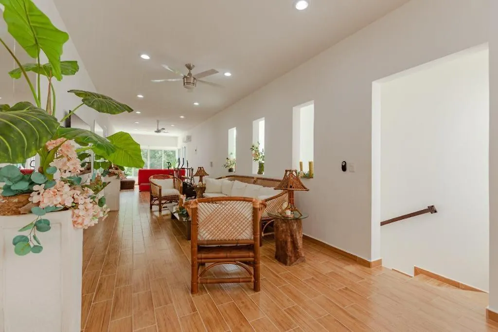 Luxury Puerto Morelos Cancun Home - 3 Double Rooms 0*,  Messico