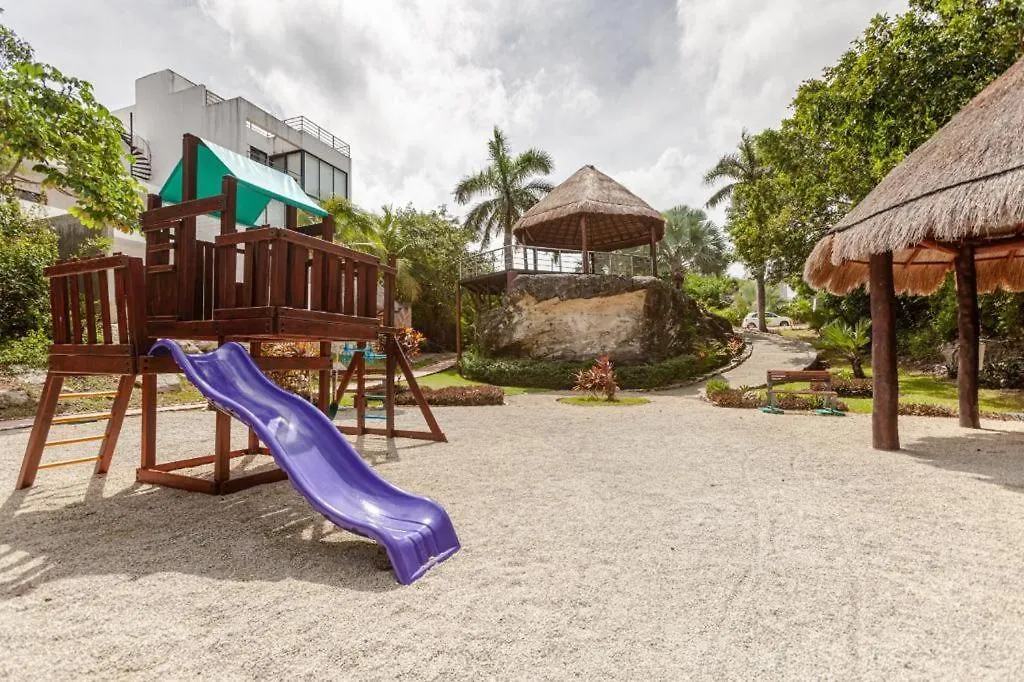 Luxury Puerto Morelos Cancun Home - 3 Double Rooms